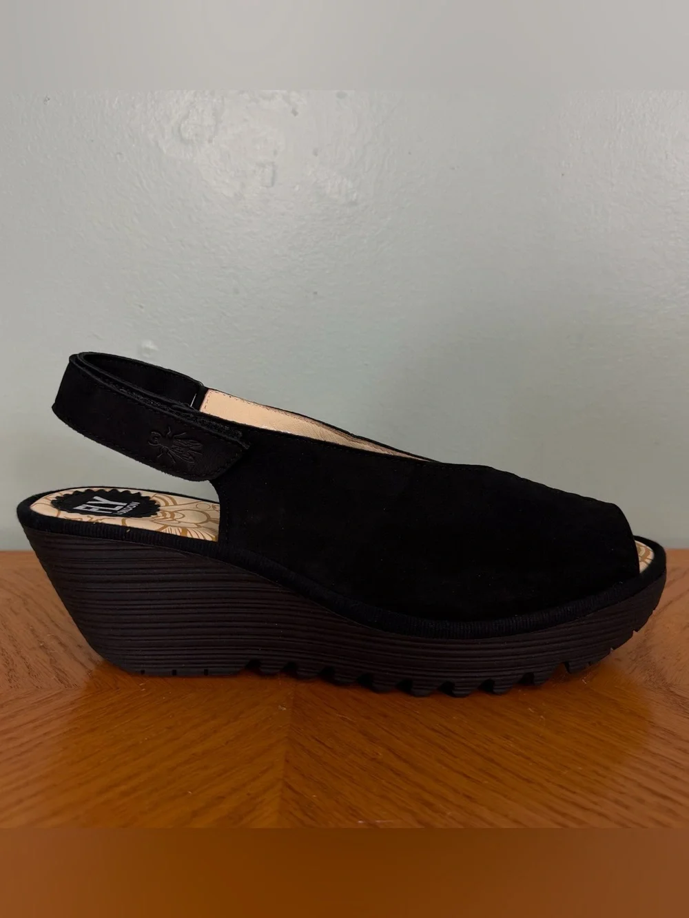 FLY‎ London Womens Yeay 387 Leather Peep-Toe Slingback Black Women Sz 40 9-9.5